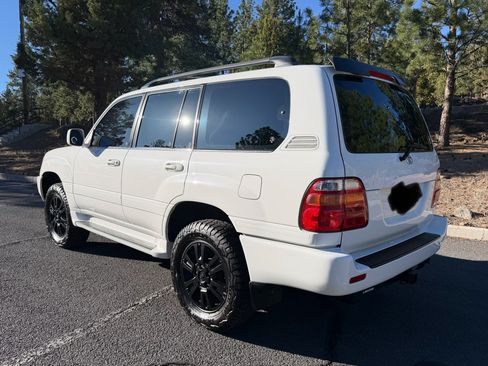 Used 2002 Toyota Land Cruiser AWD/4WD image 4