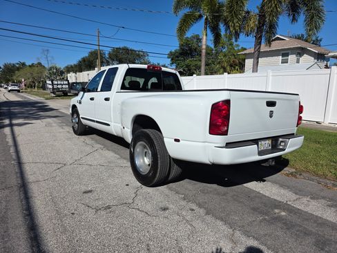Used 2007 Dodge Ram 3500 Truck SLT image 6