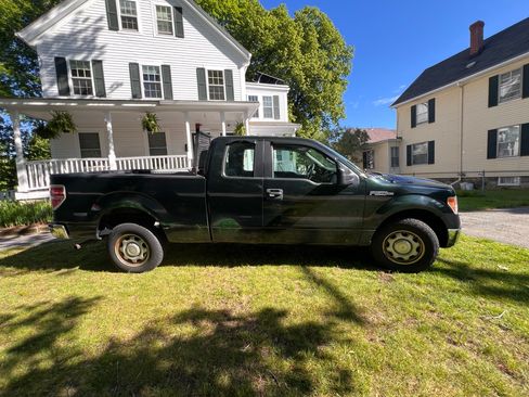 Used 2014 Ford F150 XL w/ Equipment Group 101A Mid RWD image 1