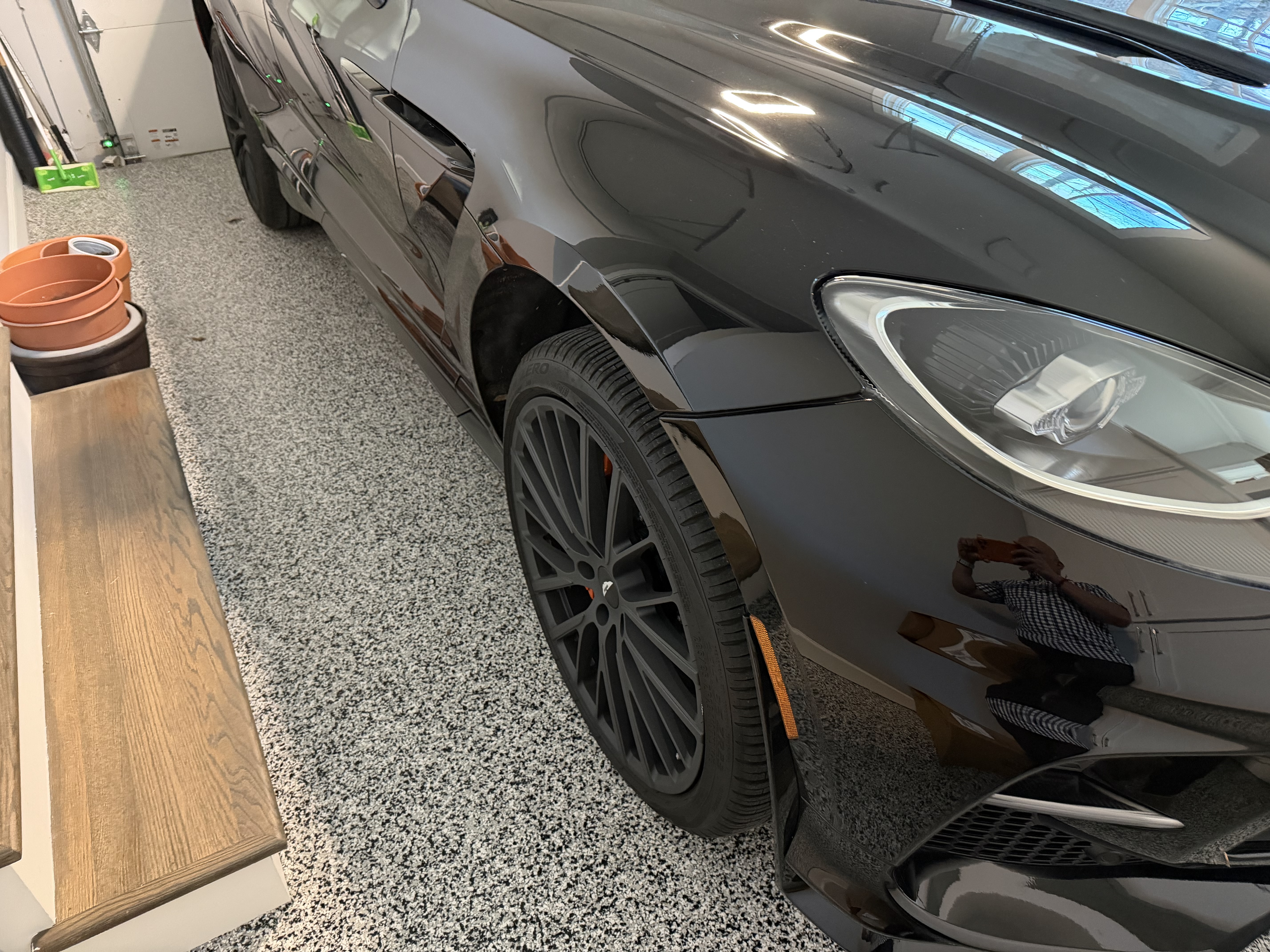 Used 2023 Aston Martin DBX 707 AWD/4WD image 2