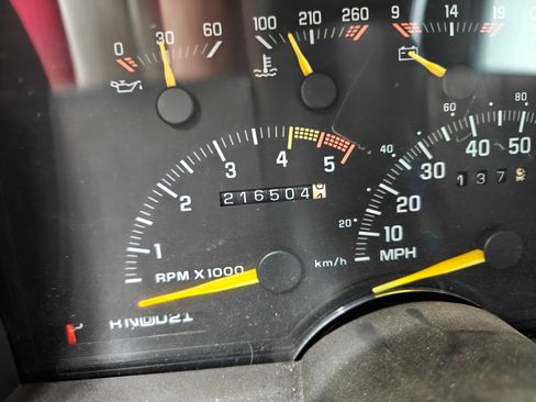 Used 1992 Chevrolet Silverado 3500 2WD Crew Cab image 5