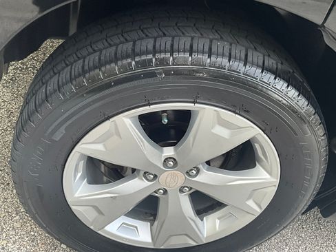 Used 2015 Subaru Forester 2.5i w/ Alloy Wheel Package AWD/4WD image 18