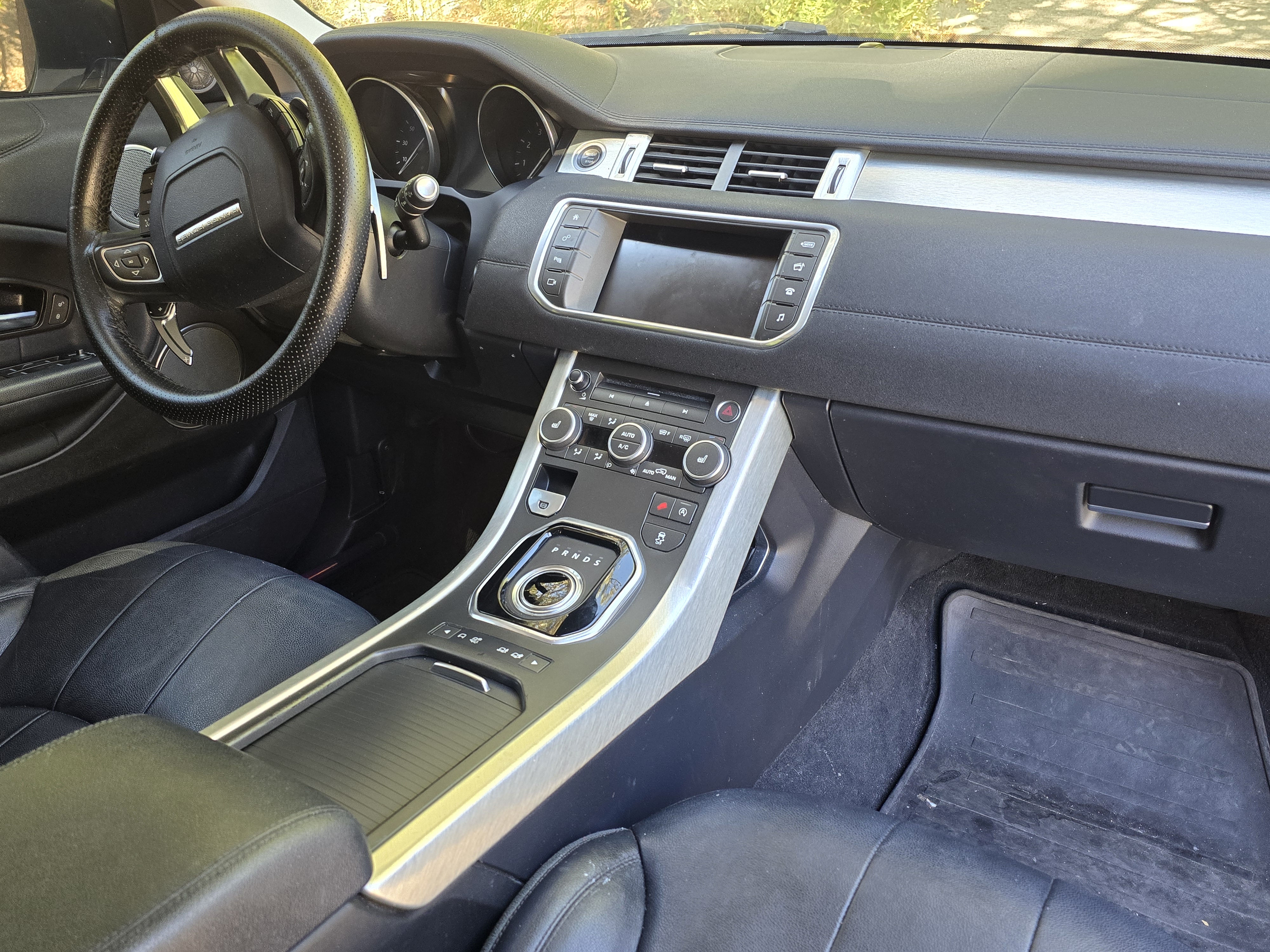 Used 2016 Land Rover Range Rover Evoque SE AWD/4WD image 8