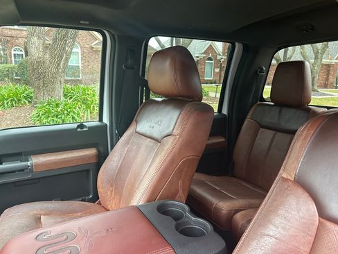 Used 2011 Ford F250 King Ranch w/ FX4 Off Road Pkg image 21