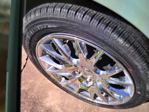 Used 2014 FIAT 500 Pop image 4