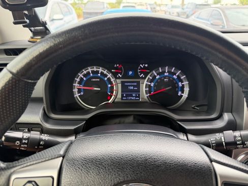 Used 2014 Toyota 4Runner Limited AWD/4WD image 14