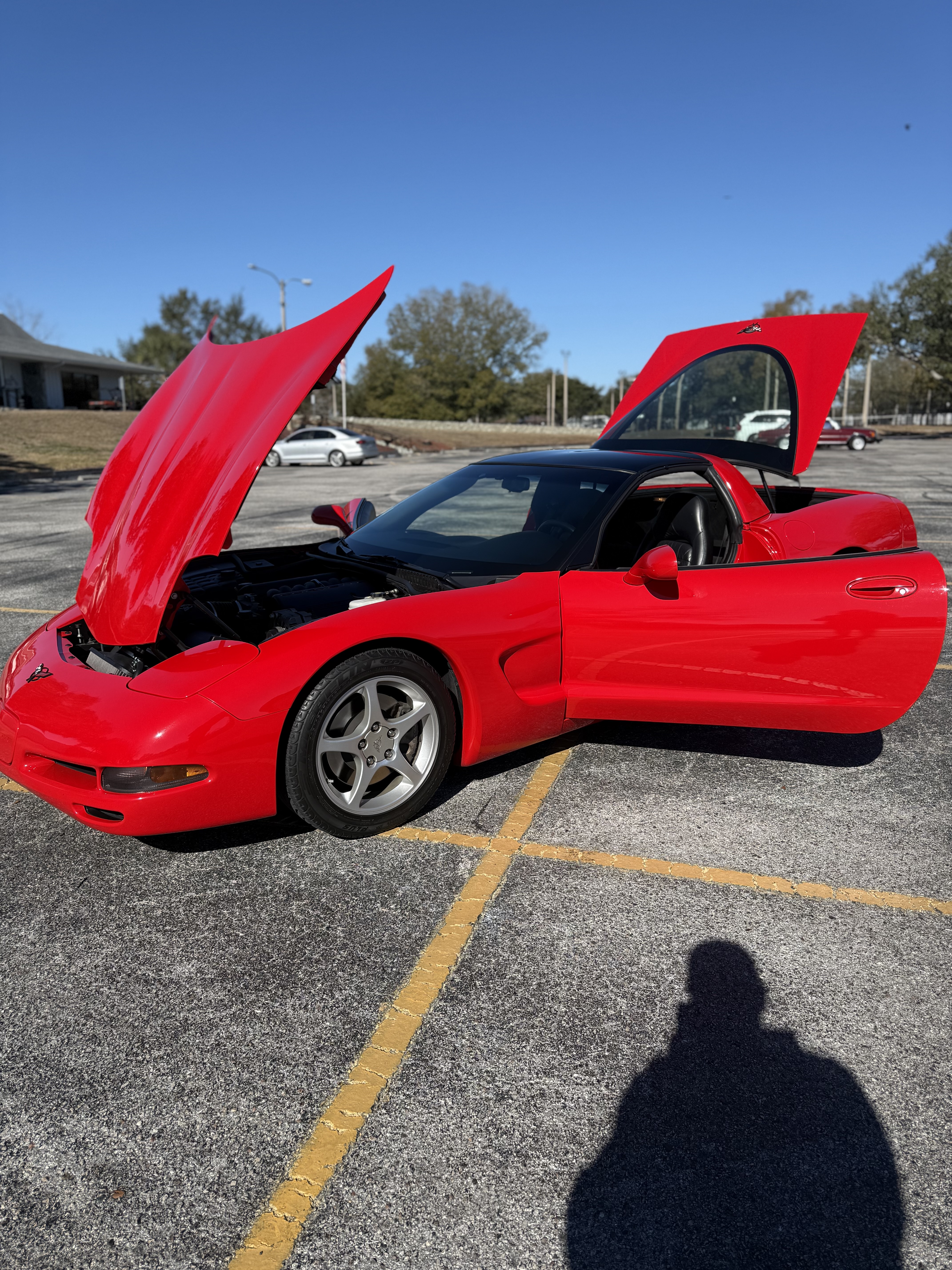 Used 2003 Chevrolet Corvette Coupe RWD image 1