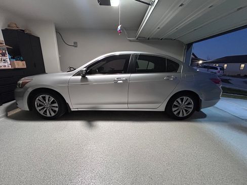 Used 2012 Honda Accord EX-L image 4