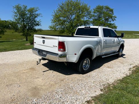 Used 2018 RAM 3500 Laramie AWD/4WD image 4