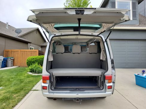 Used 2003 Volkswagen Eurovan MV image 8