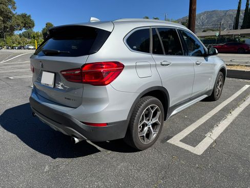 Used 2018 BMW X1 sDrive28i FWD image 2