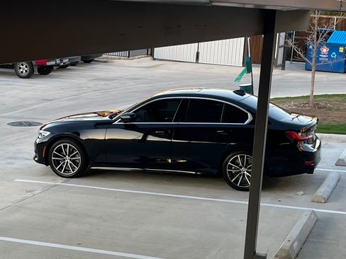 Used 2020 BMW 330i xDrive 330i xDrive Sedan 4D w/ Convenience Package image 2