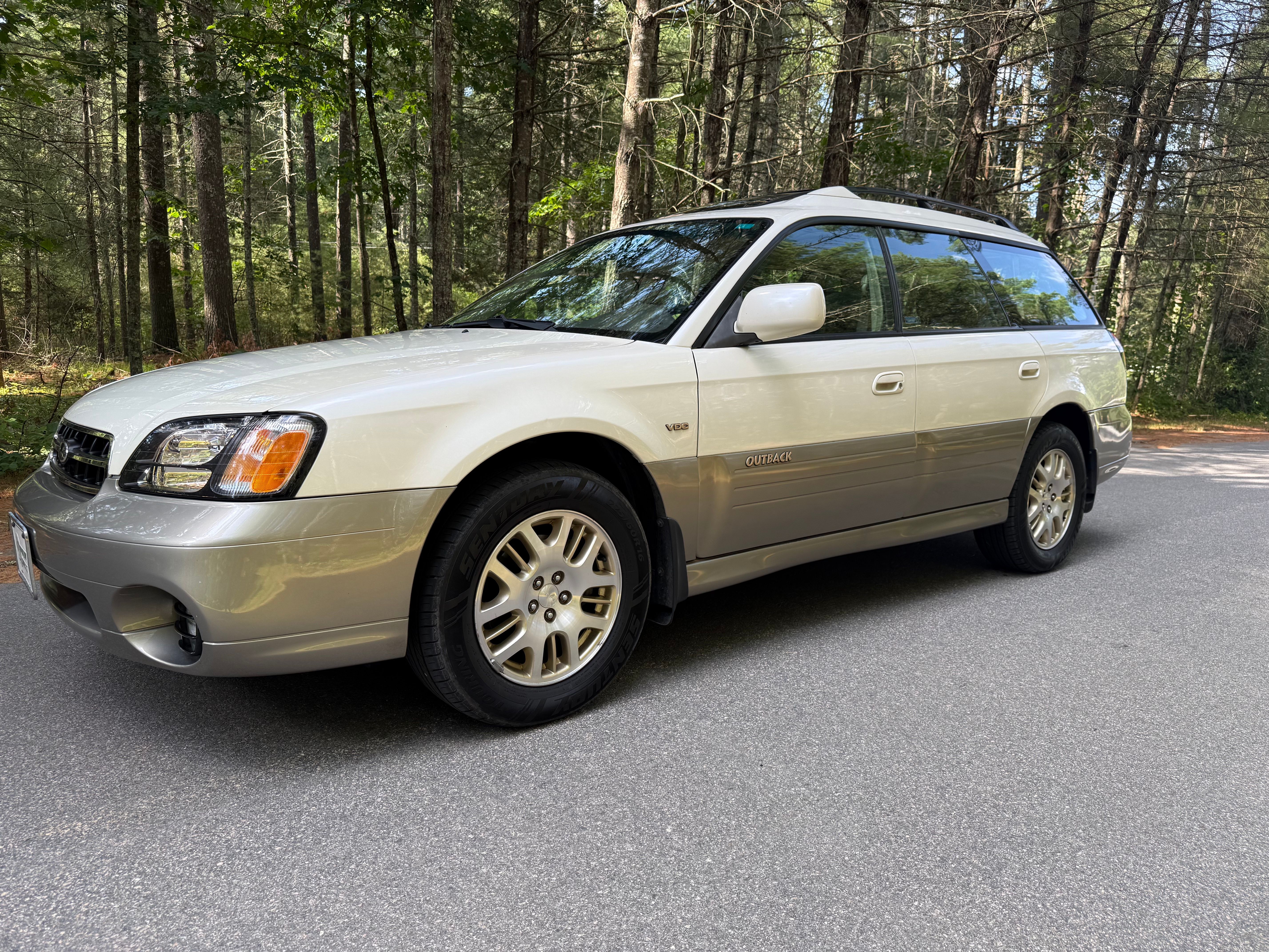 Used 2002 Subaru Outback H6 AWD/4WD image 1