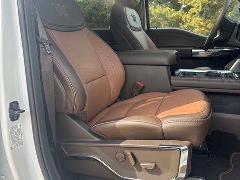 Used 2025 Ford F250 King Ranch w/ Chrome Package image 11