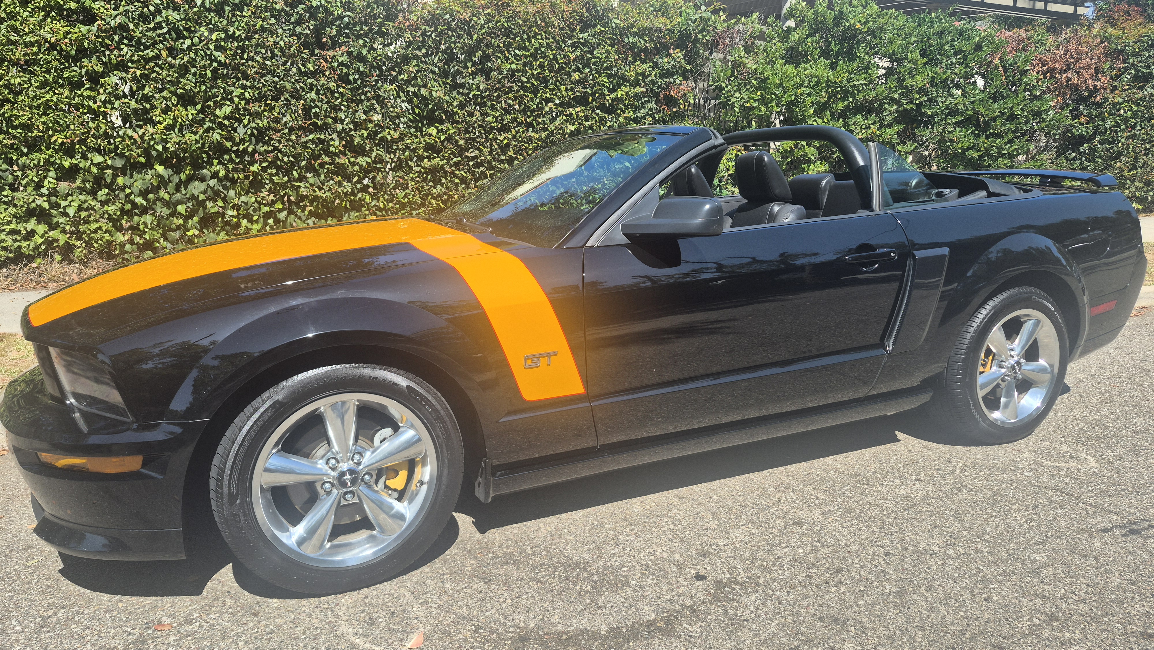 Used 2006 Ford Mustang GT Premium RWD image 15