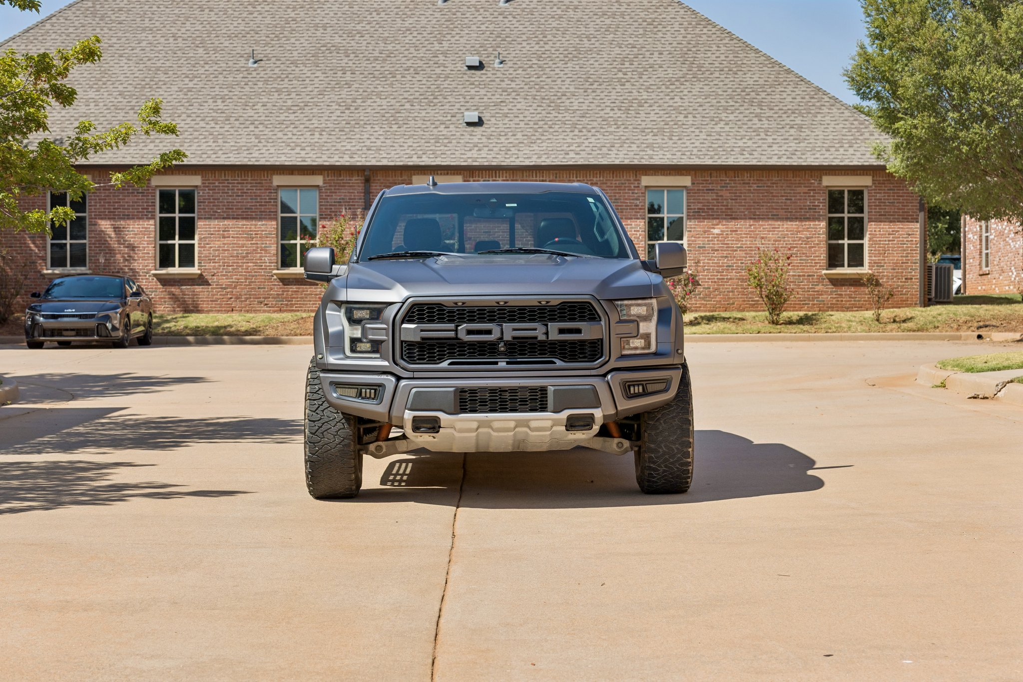 Used 2019 Ford F150 Raptor w/ Equipment Group 802A Luxury AWD/4WD image 16
