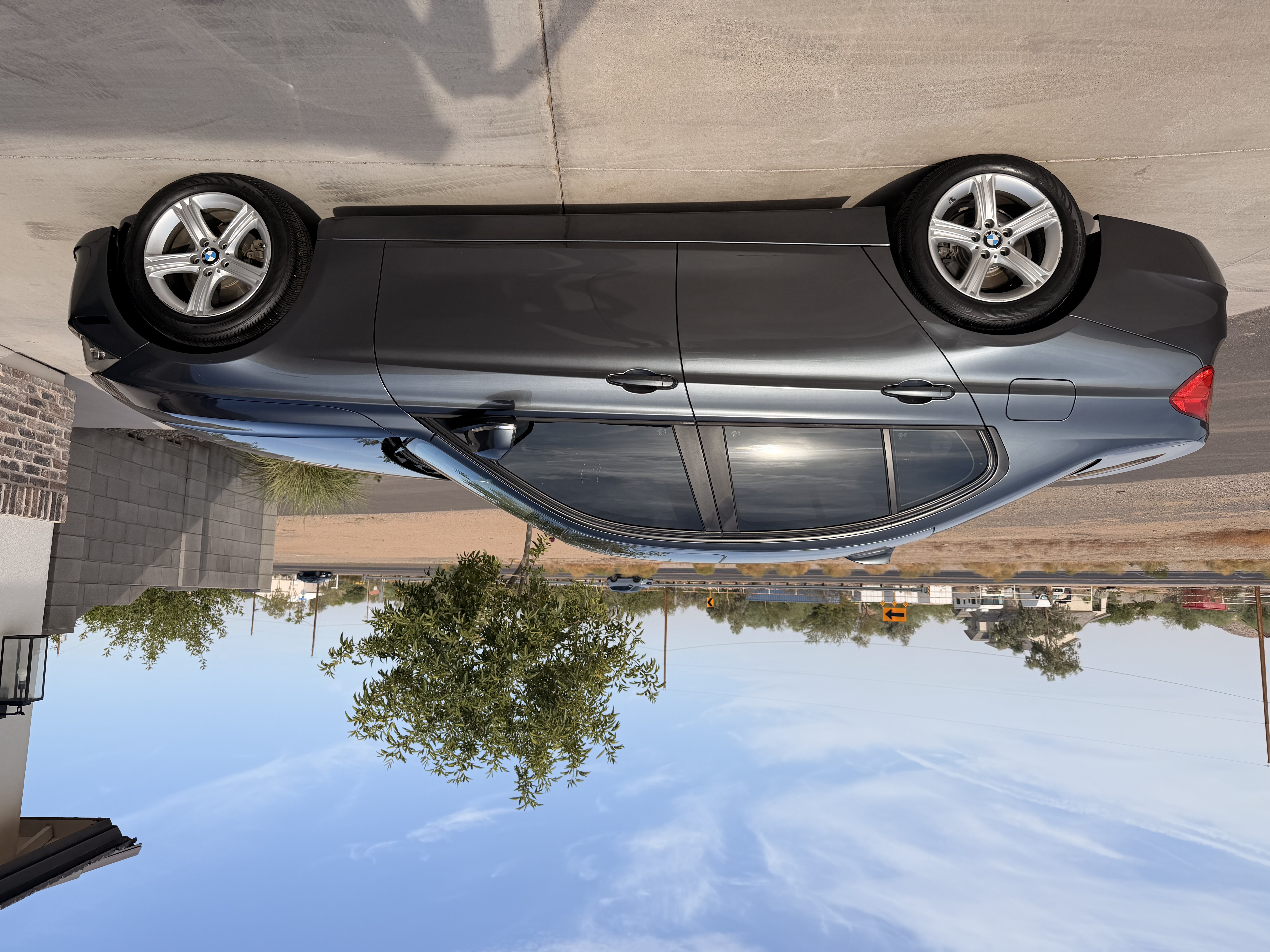 Used 2014 BMW 328i Sedan RWD image 1