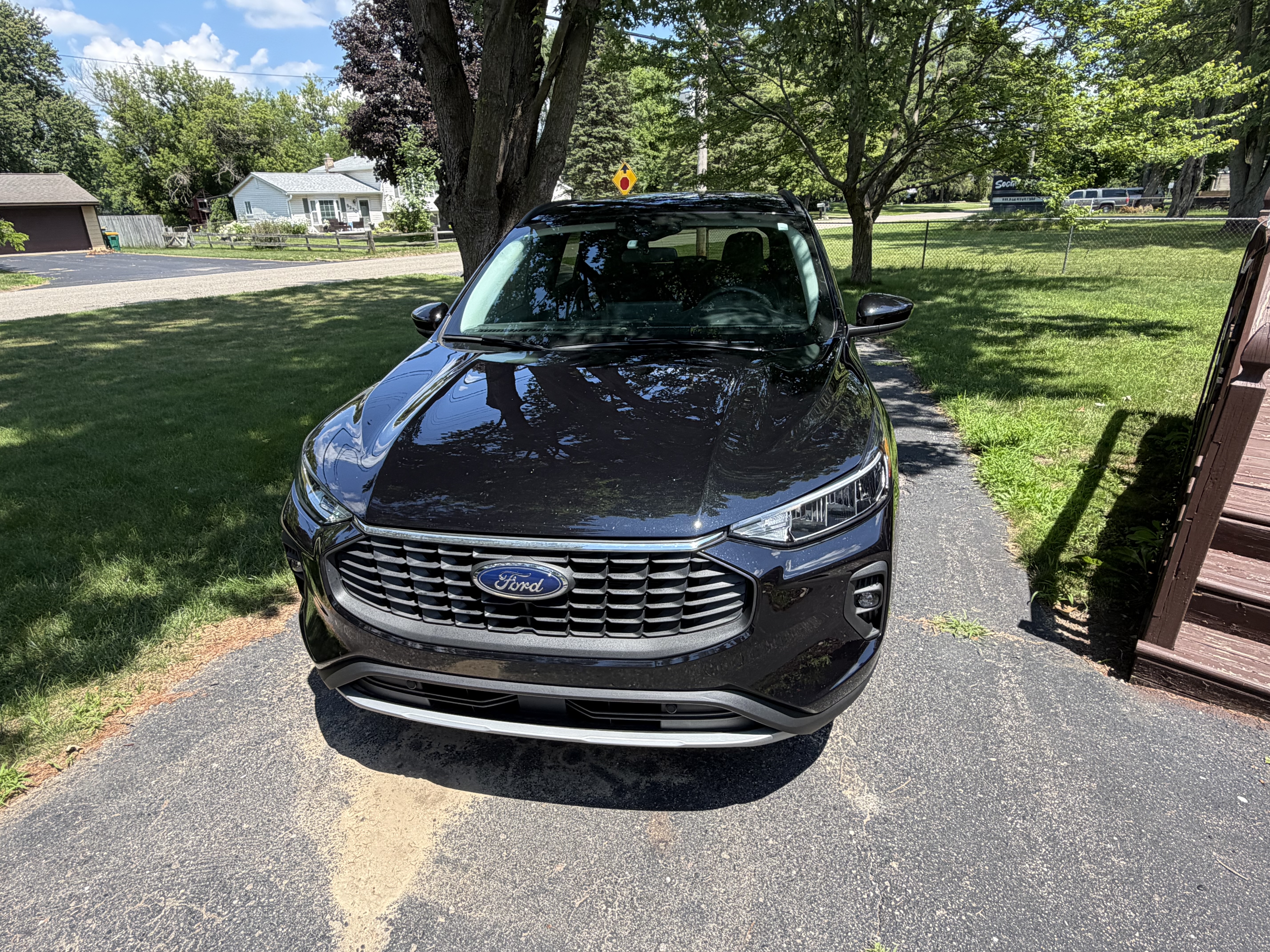 Used 2023 Ford Escape SE FWD image 4