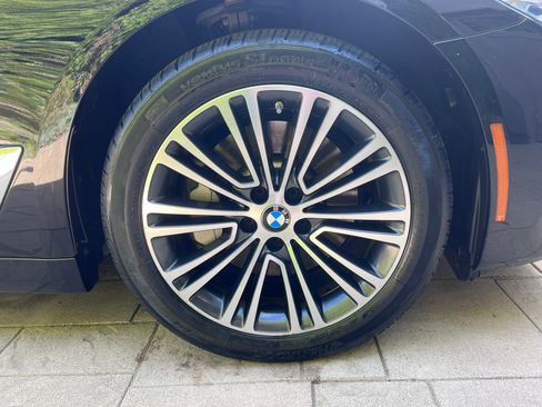 Used 2018 BMW 540i RWD image 13