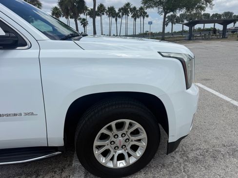Used 2019 GMC Yukon XL SLT image 23