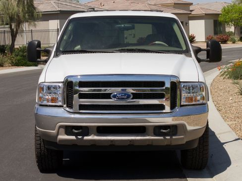 Used 2002 Ford Excursion Limited image 10