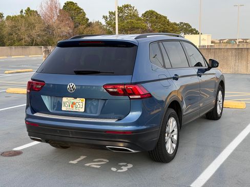 Used 2018 Volkswagen Tiguan S image 8