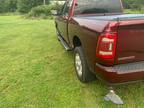 Used 2021 RAM 2500 Big Horn w/ Towing Technology Group AWD/4WD image 11
