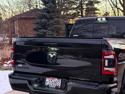 Used 2022 RAM 2500 Big Horn w/ Level C Equiment Group image 2