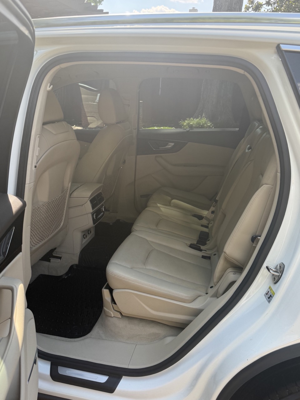 Used 2018 Audi Q7 3.0T Prestige AWD/4WD image 17
