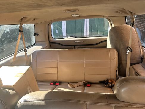 Used 2004 Ford Excursion Limited image 15