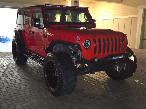 Used 2020 Jeep Wrangler Unlimited Sport S image 9