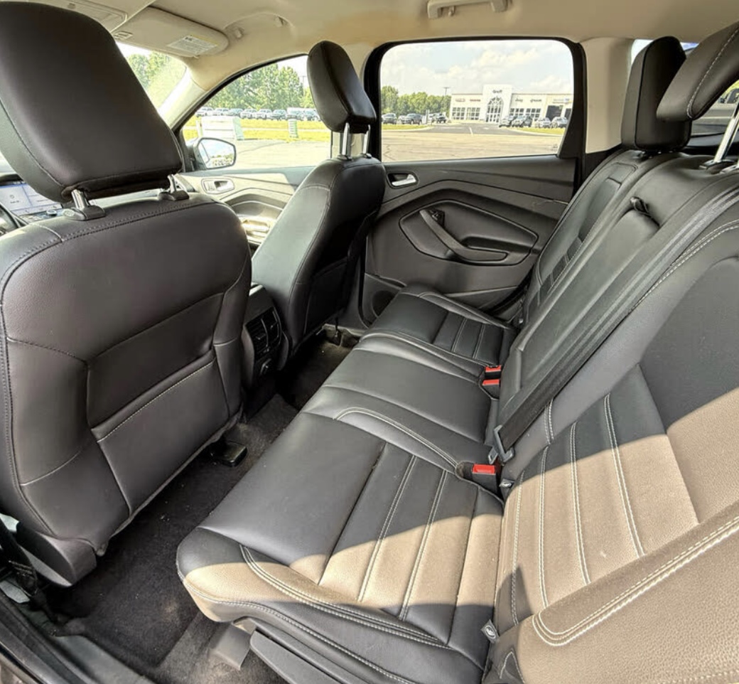 Used 2019 Ford Escape SEL AWD/4WD image 8