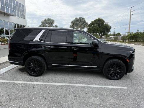 Used 2023 Cadillac Escalade Premium Luxury w/ Performance Package RWD image 5