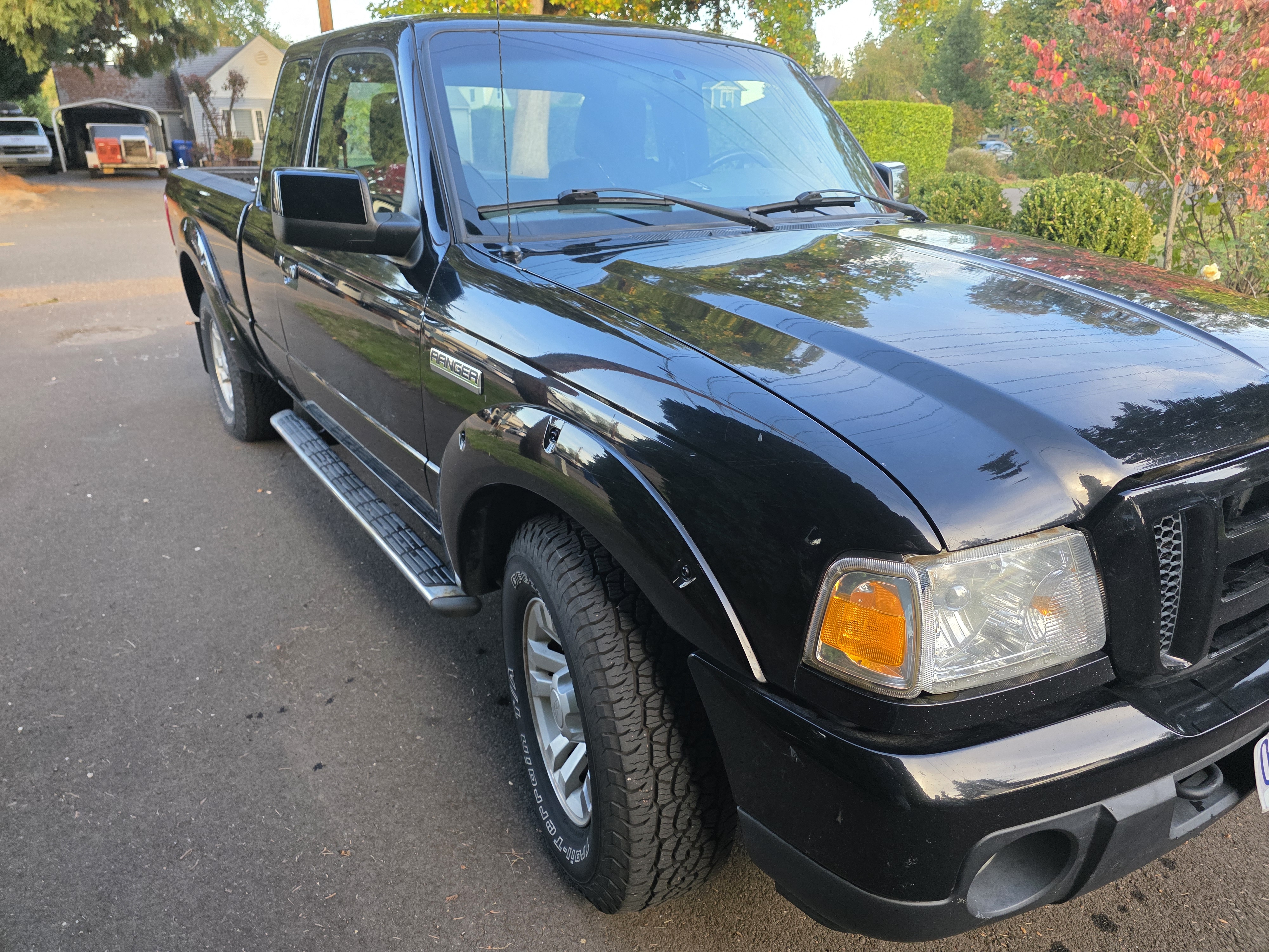 Used 2011 Ford Ranger Sport w/ PWR Equipment Group AWD/4WD image 2