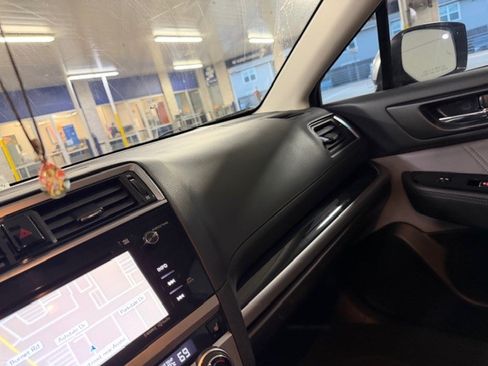 Used 2017 Subaru Legacy 2.5i Sport image 6