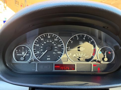 Used 2002 BMW 330i Sedan image 16