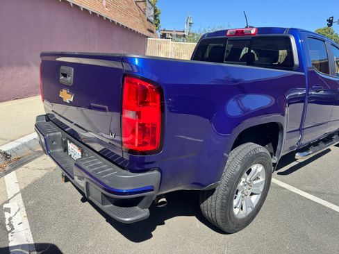 Used 2016 Chevrolet Colorado LT w/ LT Convenience Package image 4