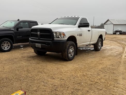 Used 2015 RAM 2500 Tradesman w/ Popular Equipment Group image 1