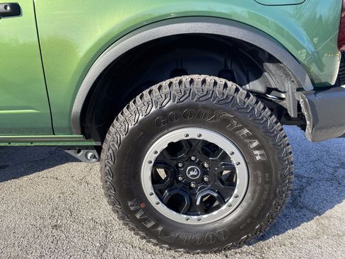 Used 2022 Ford Bronco 2-Door w/ Sasquatch Package image 5