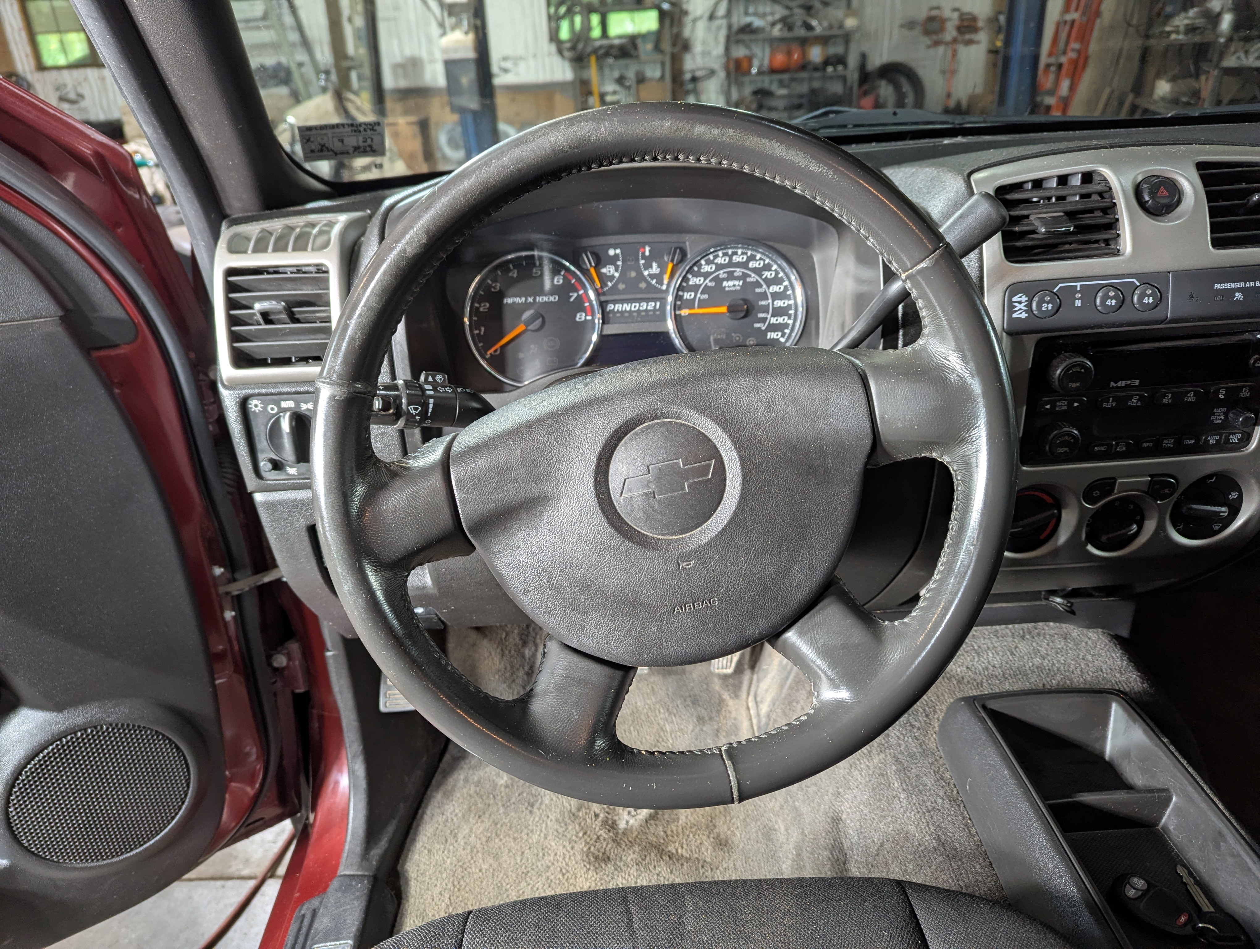 Used 2007 Chevrolet Colorado LT w/ LT Preferred Equipment Group AWD/4WD image 11
