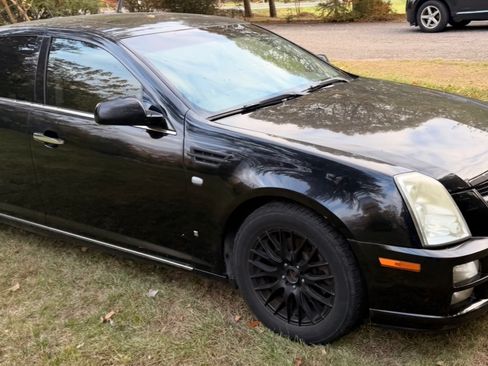Used 2008 Cadillac STS w/ Preferred Equipment Group image 9