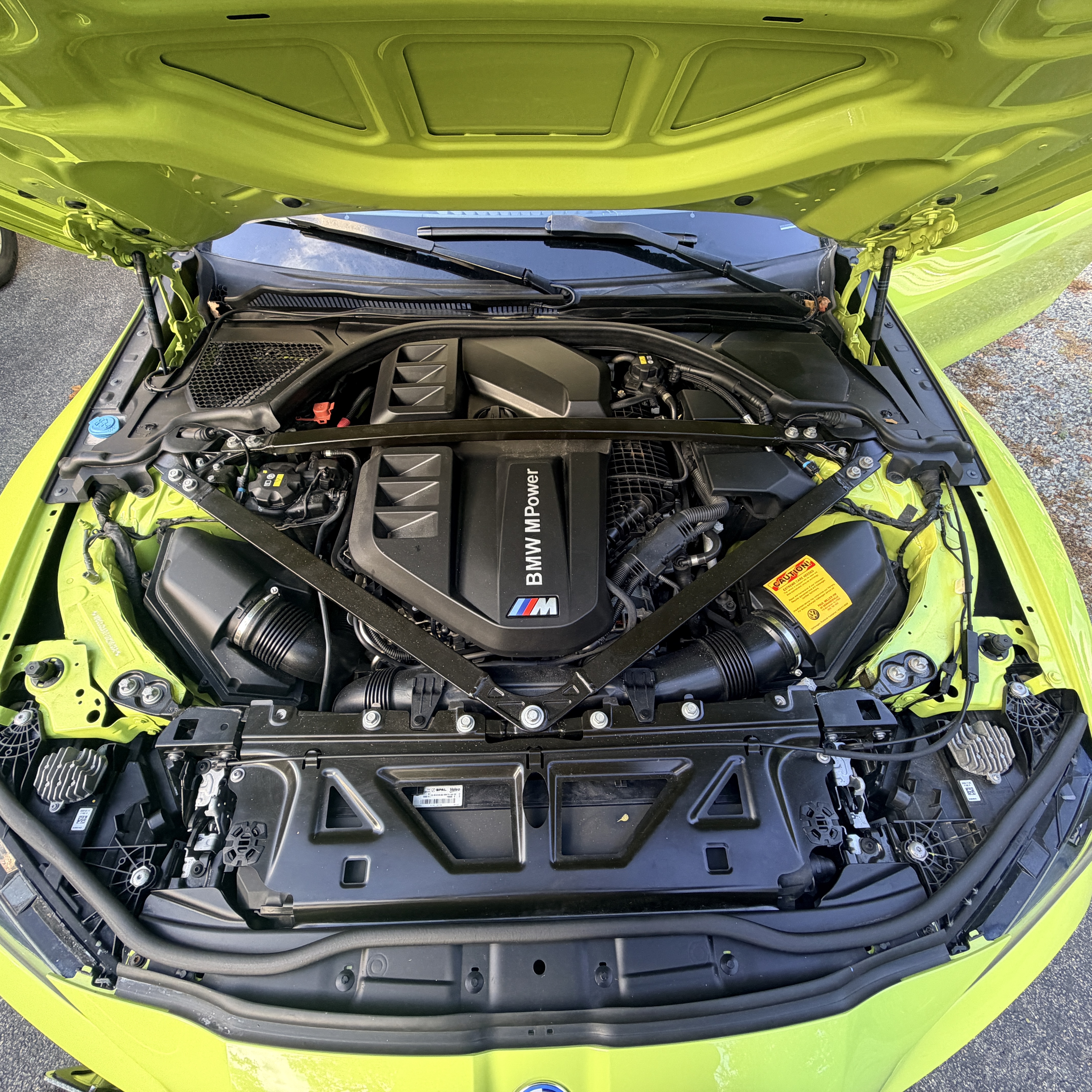 Used 2022 BMW M4 xDrive Competition w/ Executive Package AWD/4WD image 4