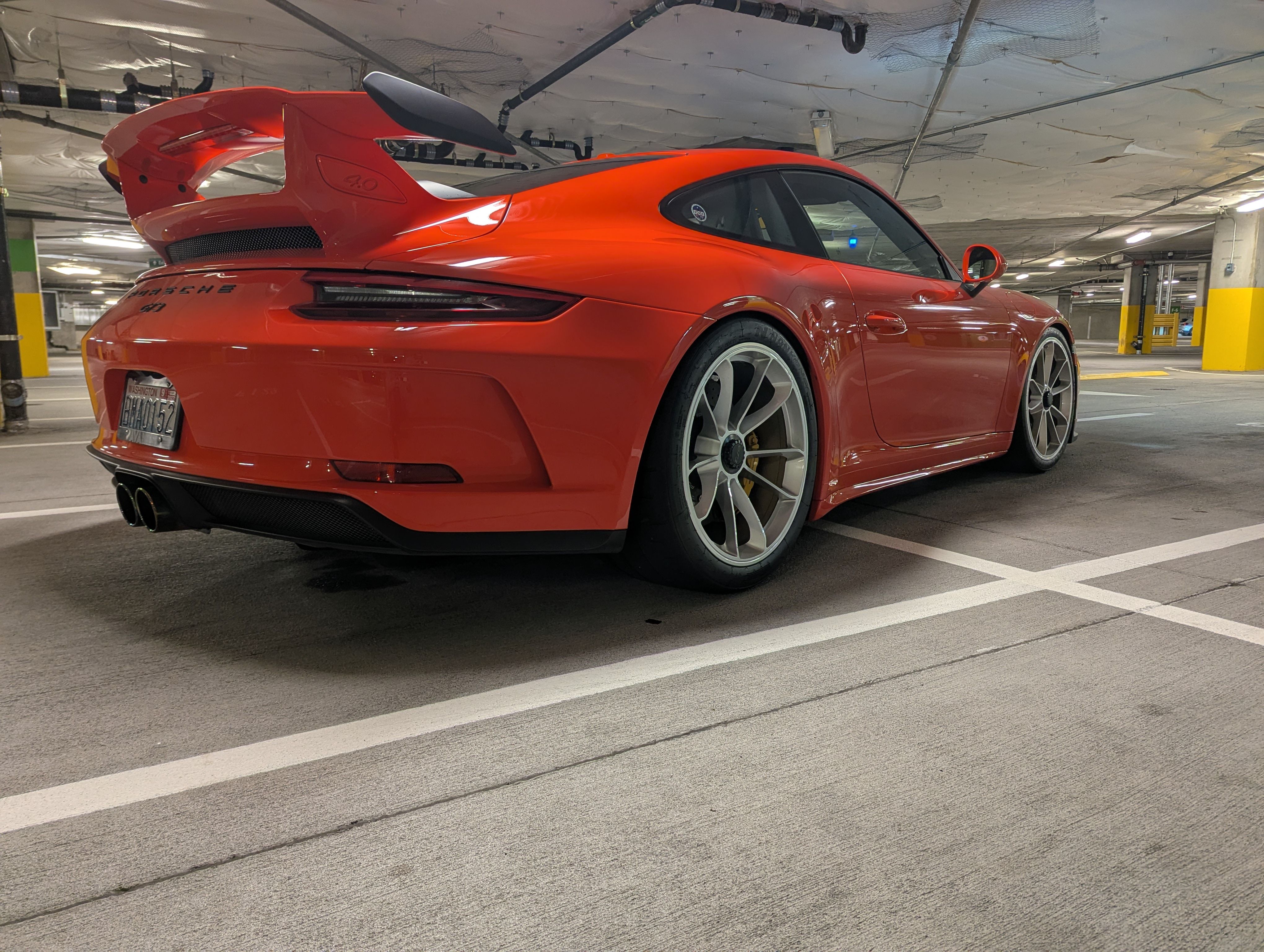 Used 2018 Porsche 911 GT3 RWD image 19
