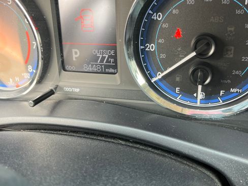 Used 2017 Toyota Corolla LE image 10