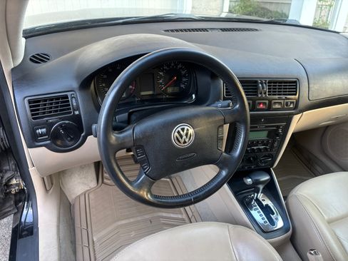 Used 2002 Volkswagen Jetta GLS FWD image 11