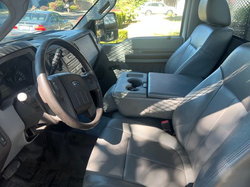 Used 2014 Ford F350 XL image 5