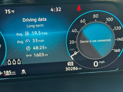 Used 2024 Volkswagen Atlas Cross Sport SE image 8