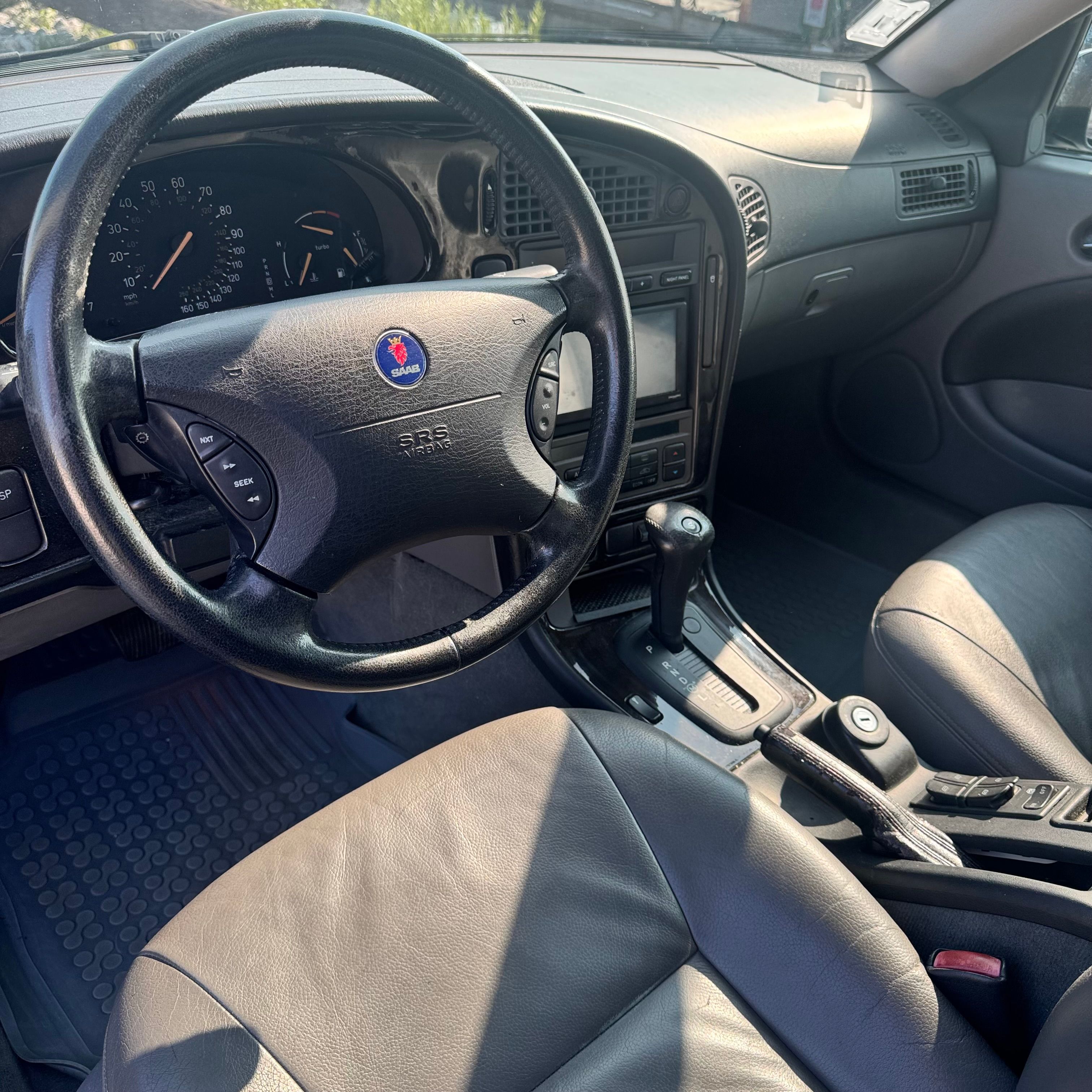 Used 2004 Saab 9-5 Arc FWD image 6