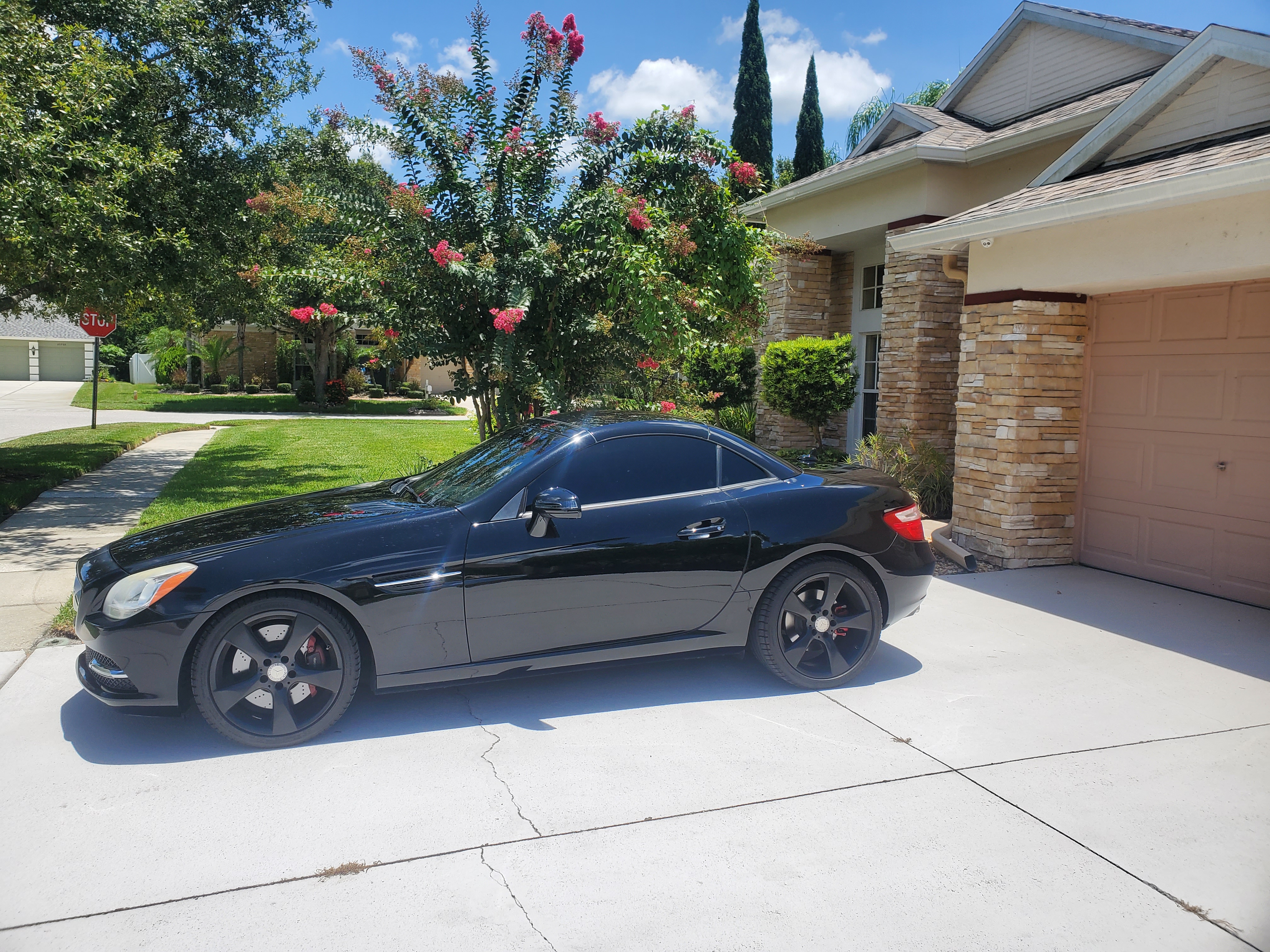 Used 2012 Mercedes-Benz SLK 350 image 1
