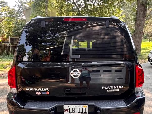 Used 2015 Nissan Armada Platinum w/ Platinum Reserve Package RWD image 8